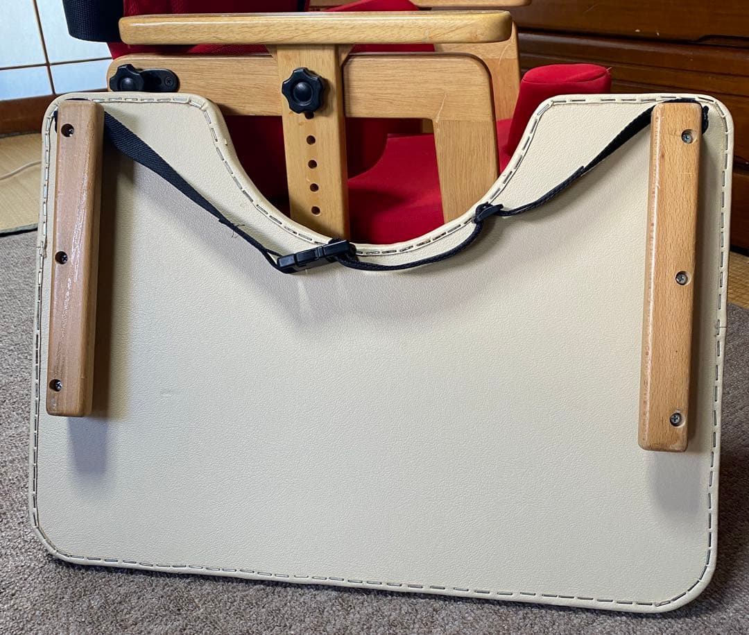 座位保持椅子　バンビーナチェア　М 赤　替えパーツ付き