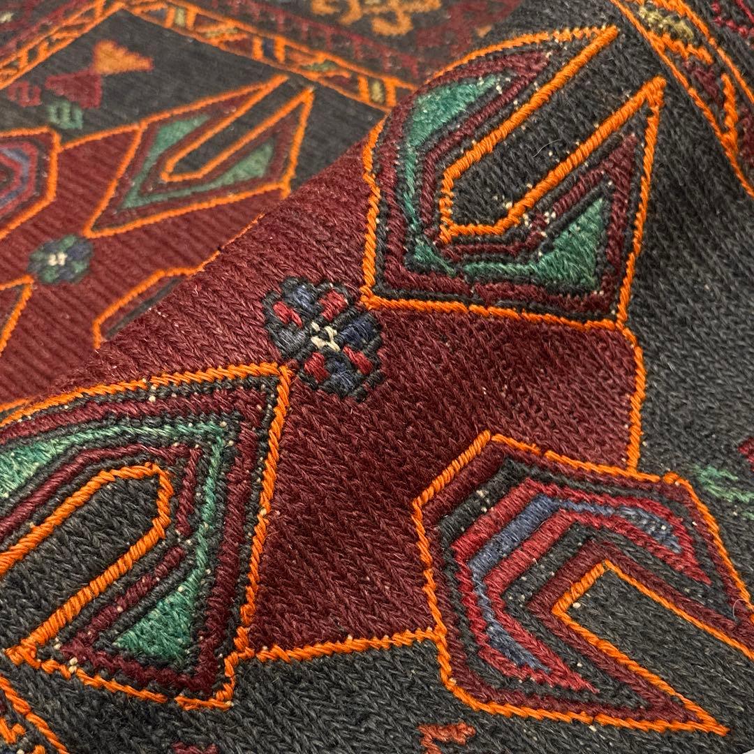 手織りキリムユニークデザインヴィンテージ ラグ118cmx191cm