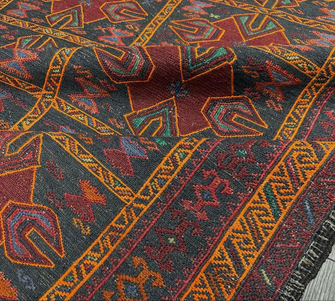 手織りキリムユニークデザインヴィンテージ ラグ118cmx191cm