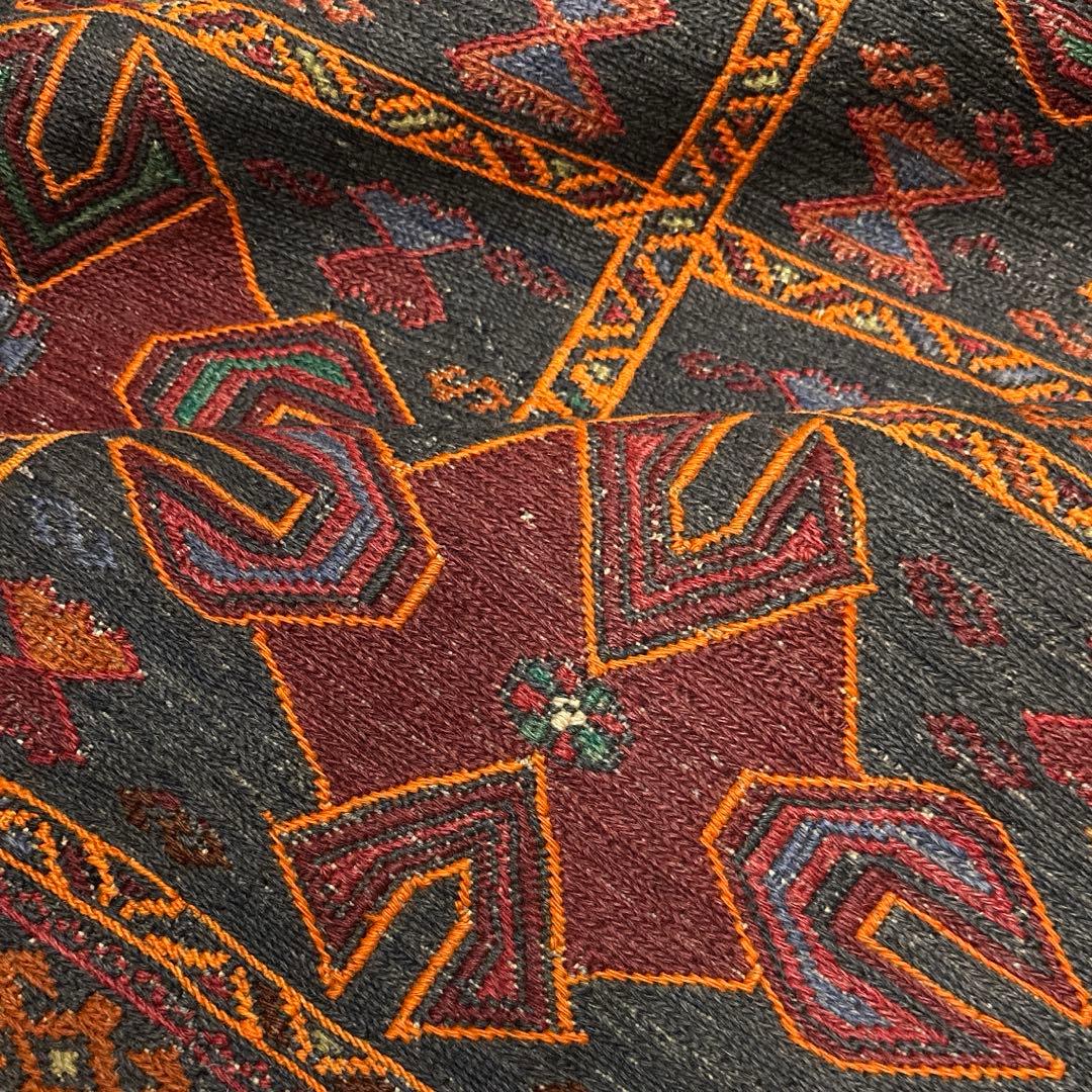 手織りキリムユニークデザインヴィンテージ ラグ118cmx191cm