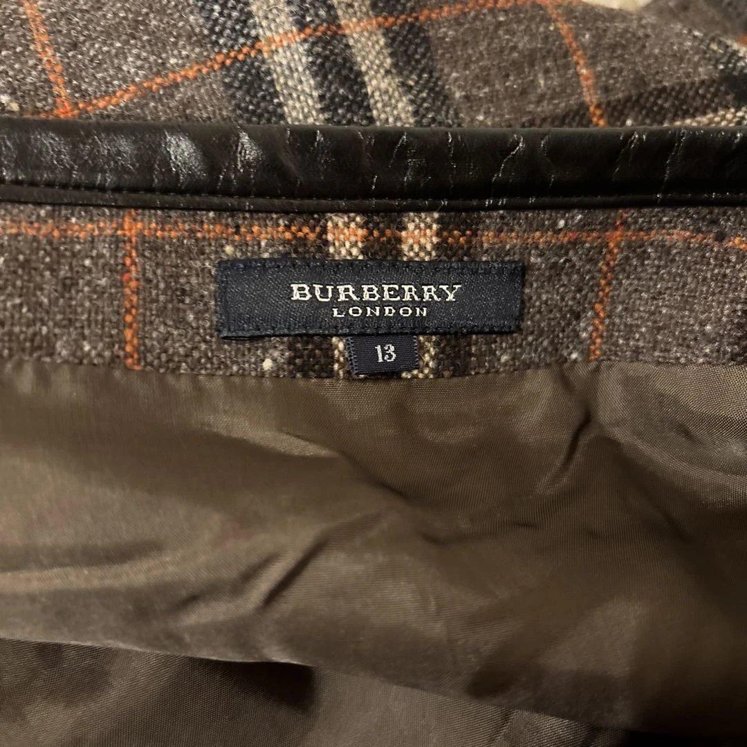 BURBERRY Londonチェック柄 ひざ丈スカート