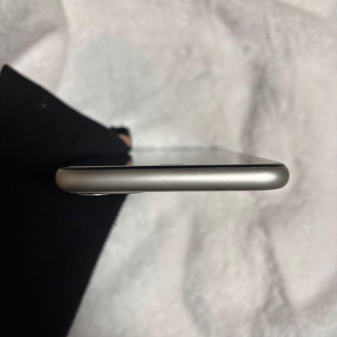 iPhone11 ホワイト 128GB