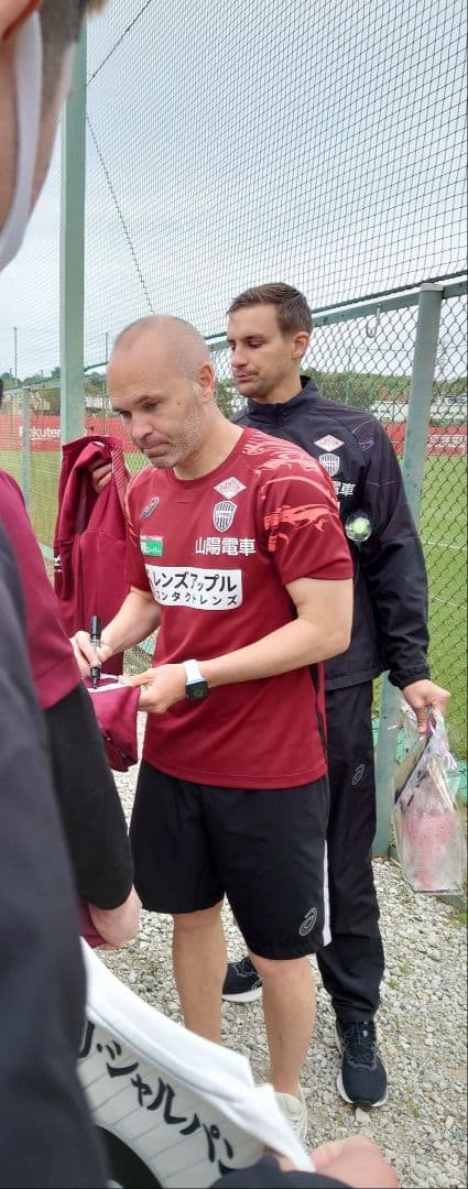 ヴィッセル神戸 イニエスタ サイン サッカー ユニフォーム Jリーグ アシックス