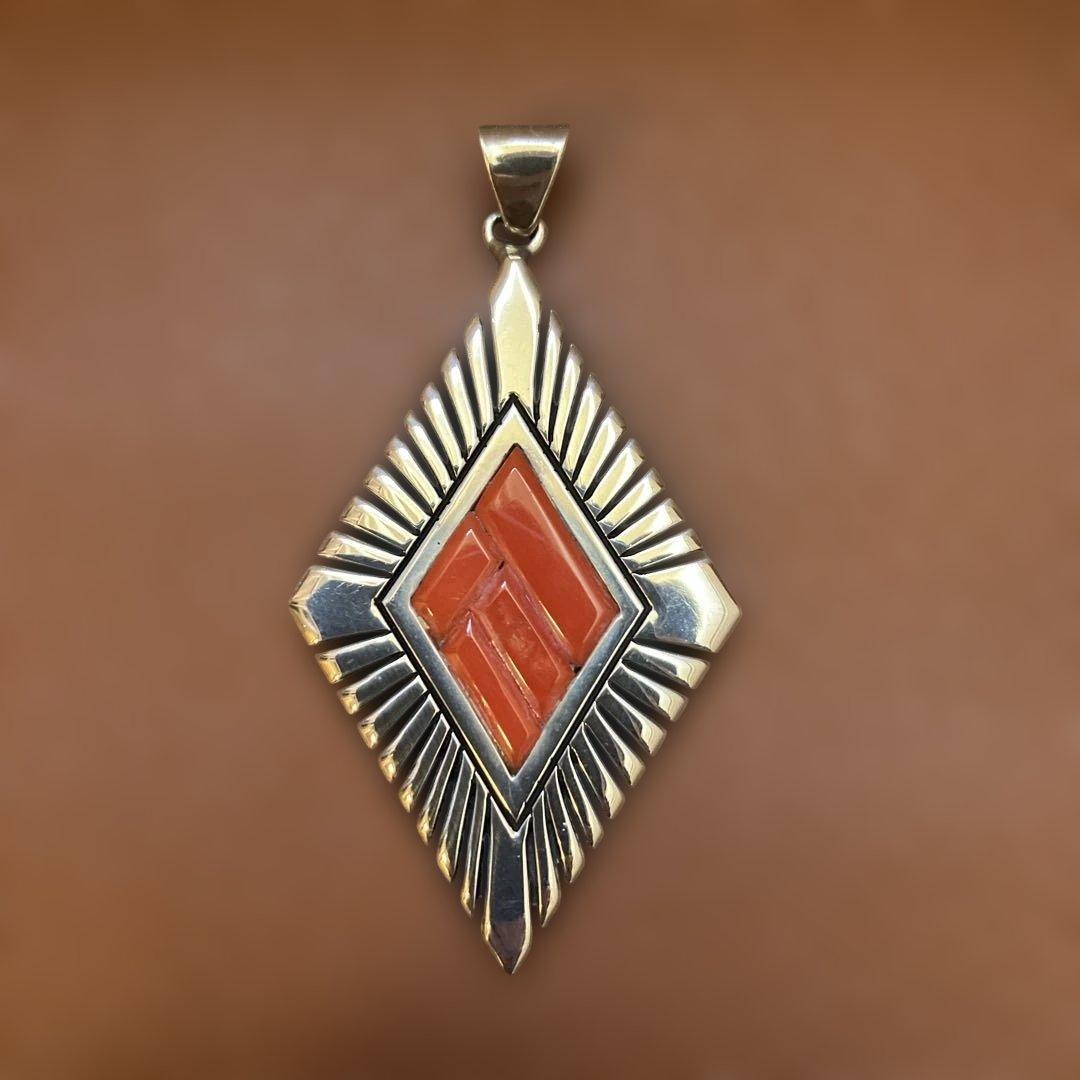 インディアンジュエリー　 コーラル　ペンダントトップ