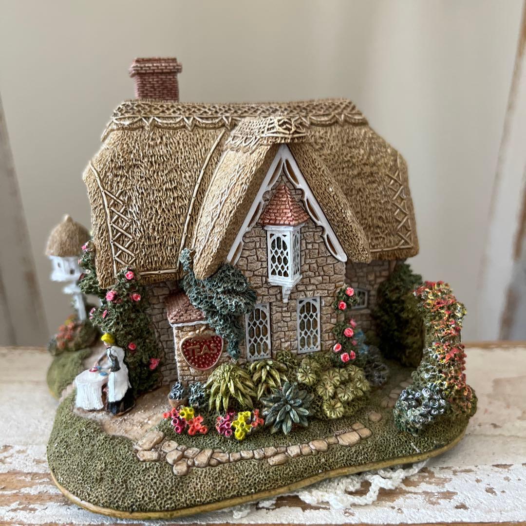 リリパットレーン　STRAWBERRY TEAS