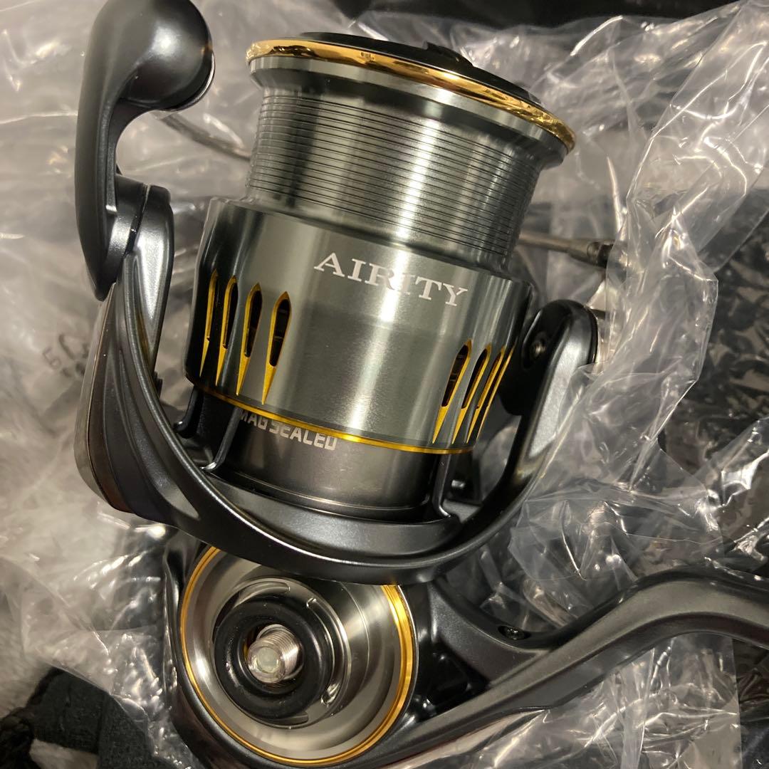 ダイワ 23エアリティLT2000S-P 新品