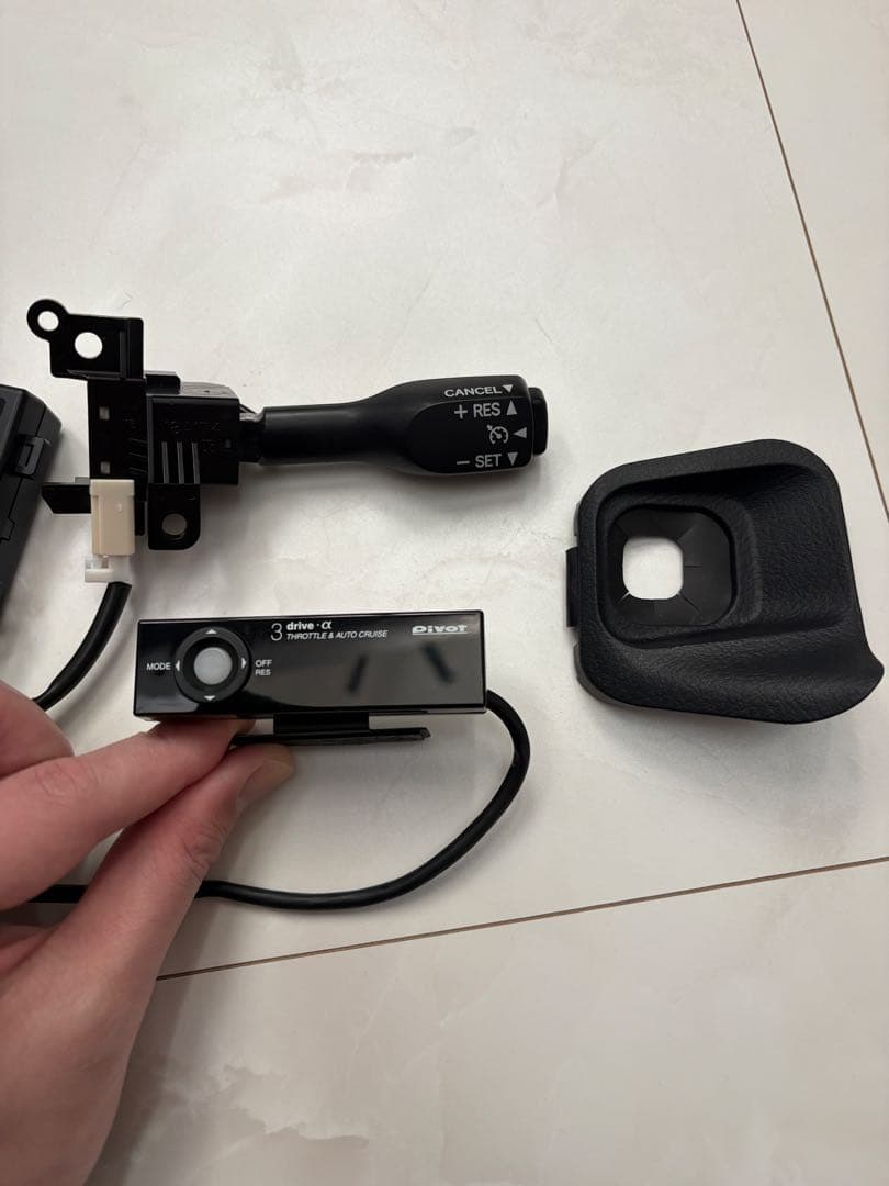 ハイエース　クルーズコントロール pivot 3DA-T