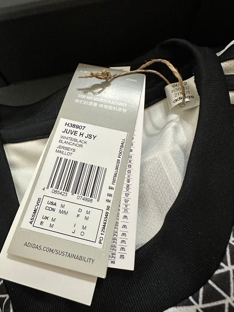 【正規限定品】キエッリーニ ユニフォーム ユベントス　ユヴェントス　化粧箱付