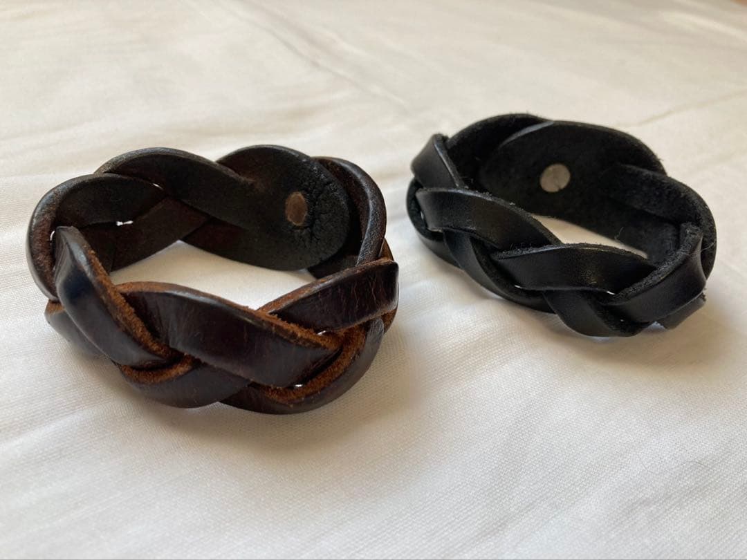 マルジェラ10 11　レザー編み込みブレスレット 初期