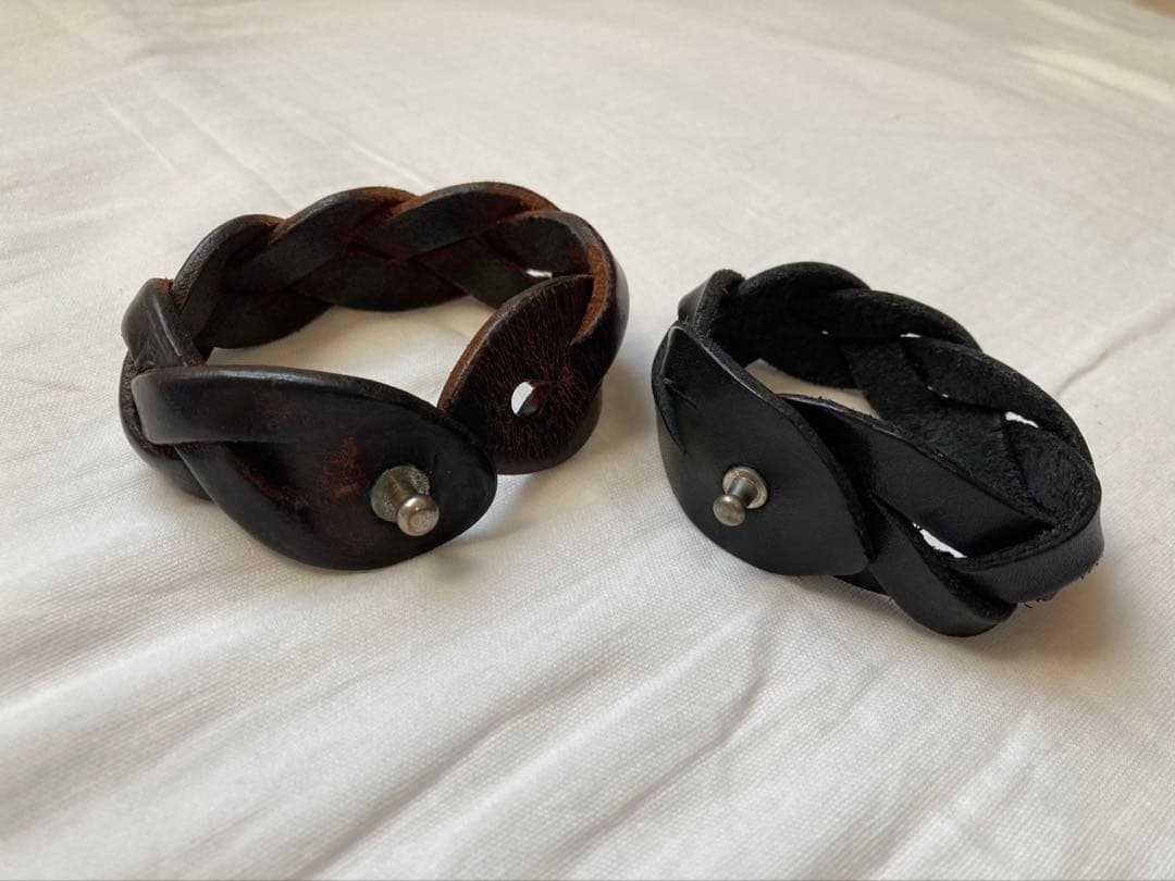 マルジェラ10 11　レザー編み込みブレスレット 初期