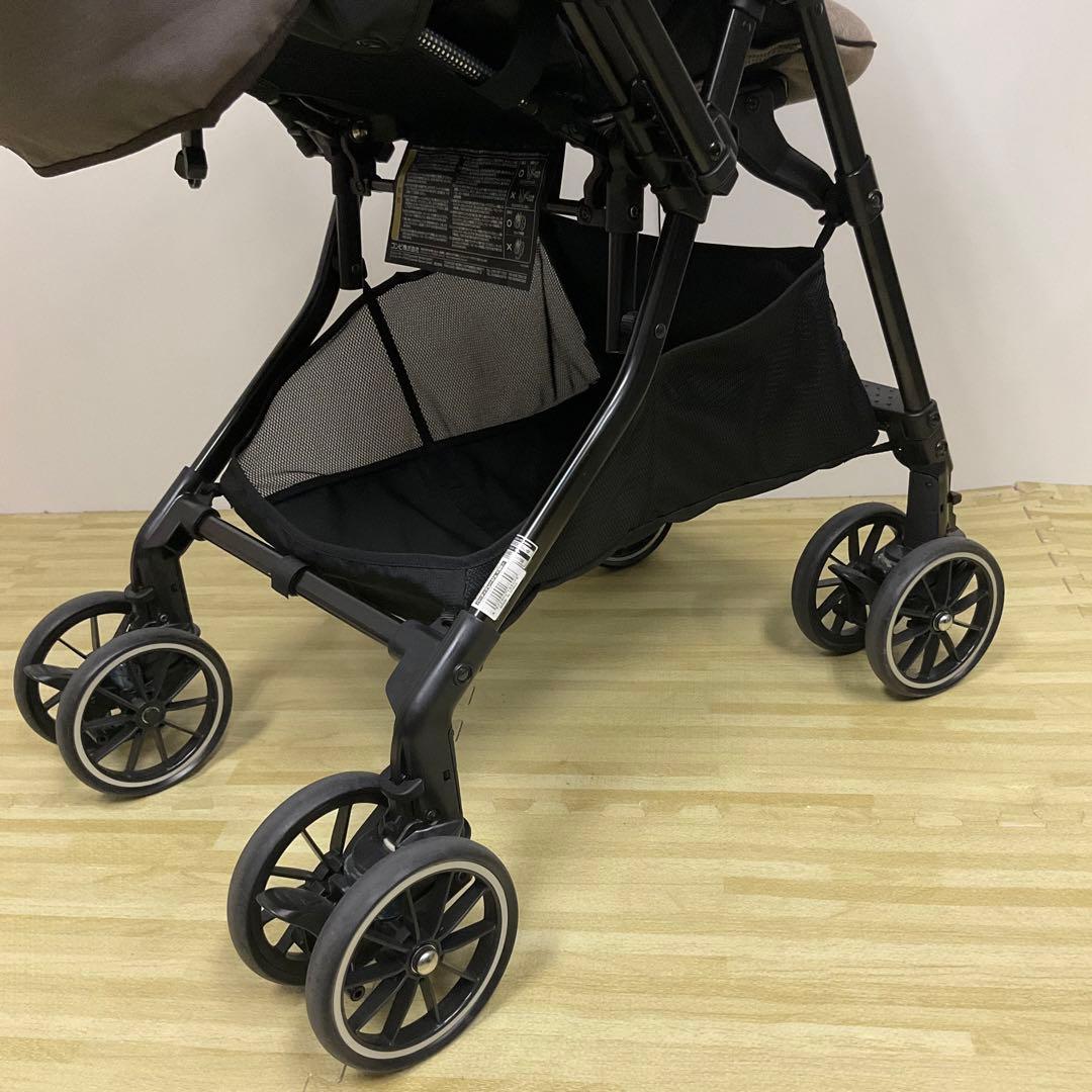 美品！コンビ スゴカルα 4キャス コンパクト エッグショック シンプライト