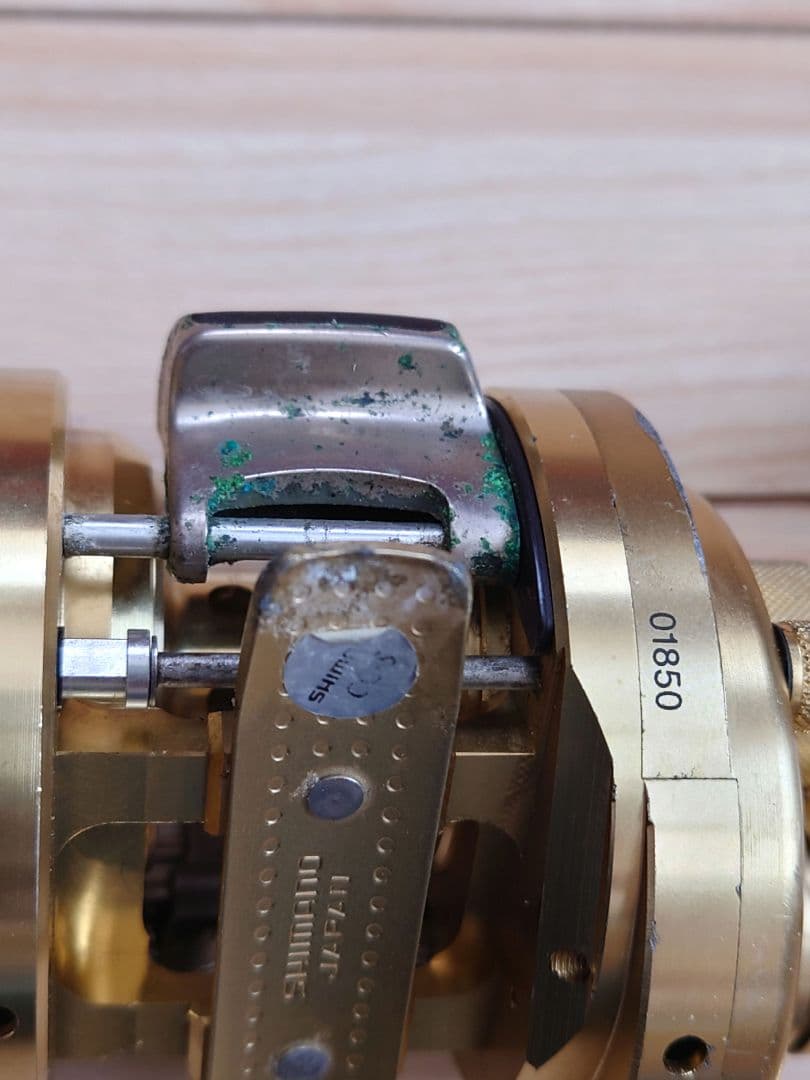 シマノ　カルカッタコンクエスト300F