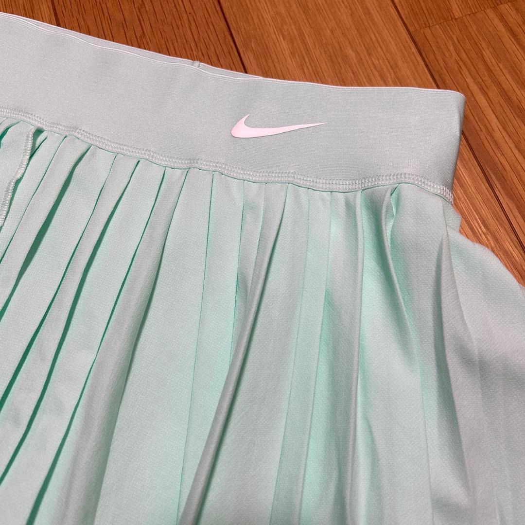 Nike プリーツスカート ミントグリーン　テニススコート