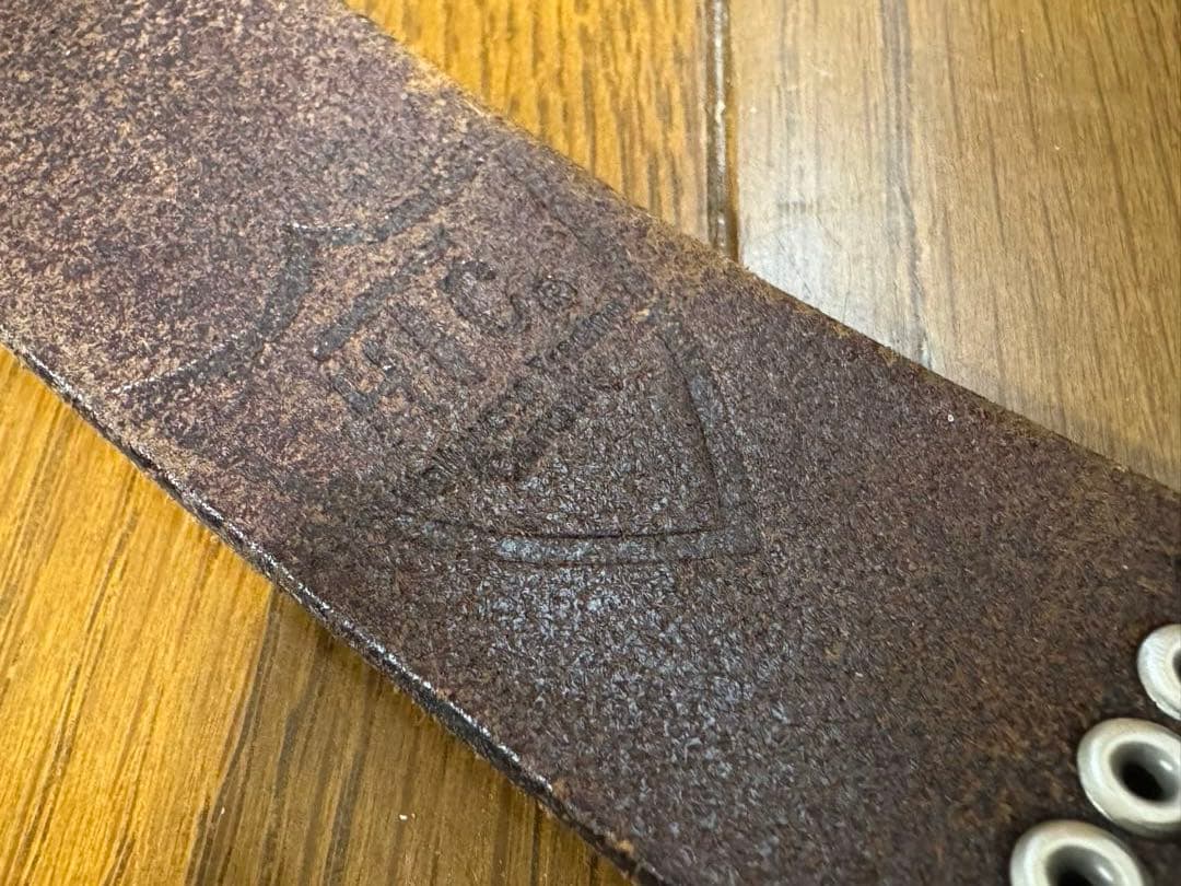 HTC スタッズ ブラウンレザーベルト