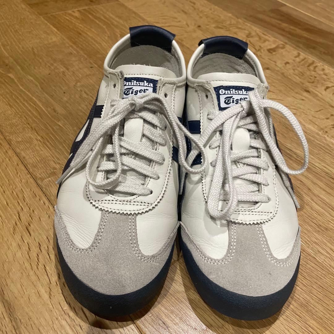 美品Onitsuka TigerオニツカタイガーMEXICO66 ネイビー27㎝