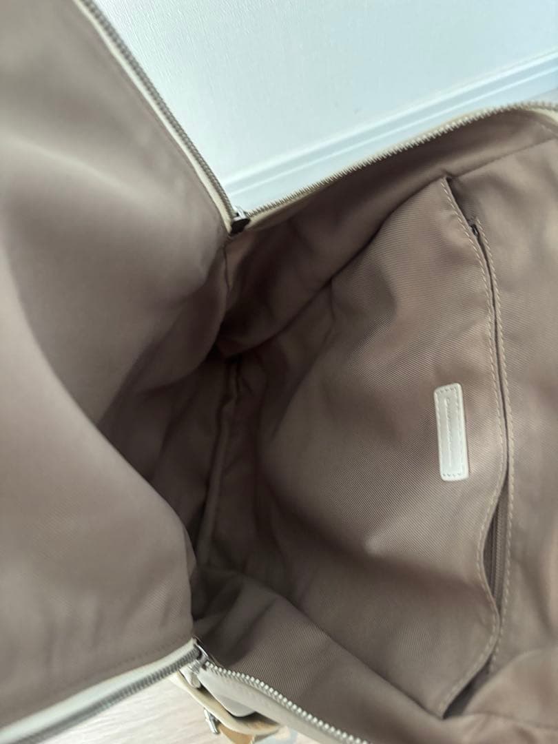 ふうちゃんさま　GALLARDAGALANTE レザーリュック・バックパック