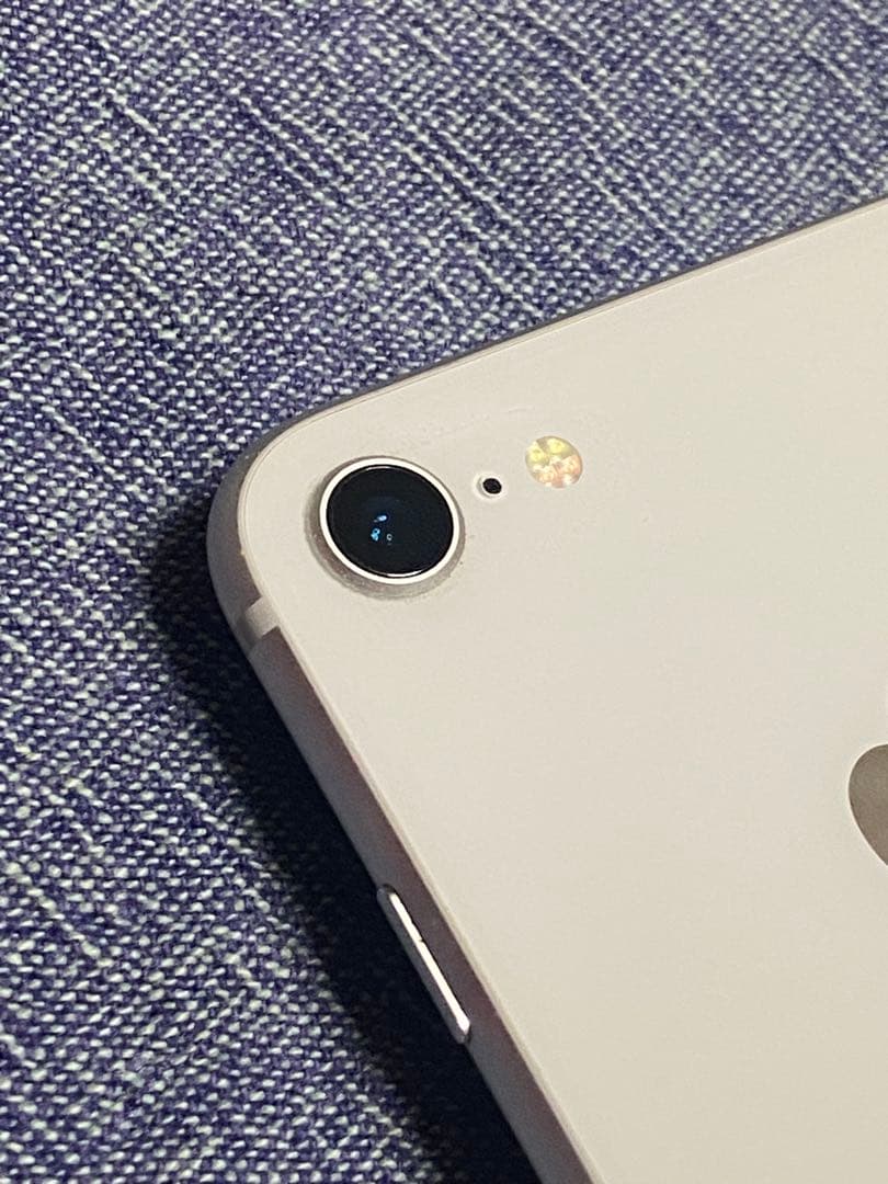 iPhone8 ホワイト　64G SIMフリー　美品