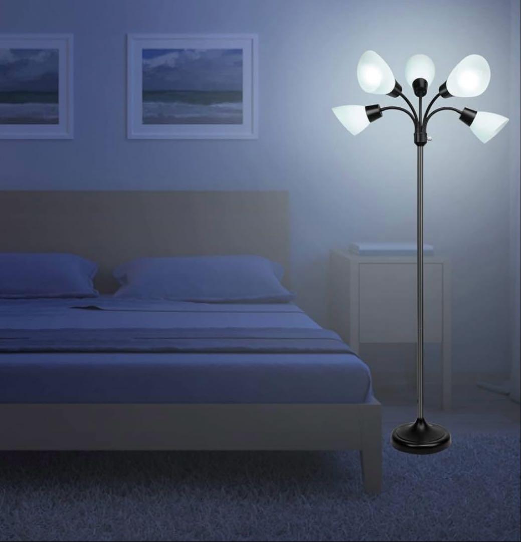 新品メデューサ フロアランプ アクリルシェードつき(黒)電球別売り