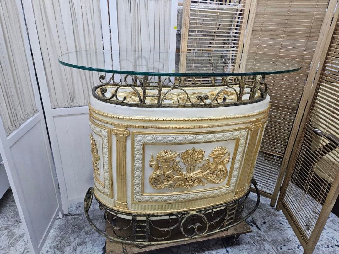 中古品　カウンター？キャビネット？