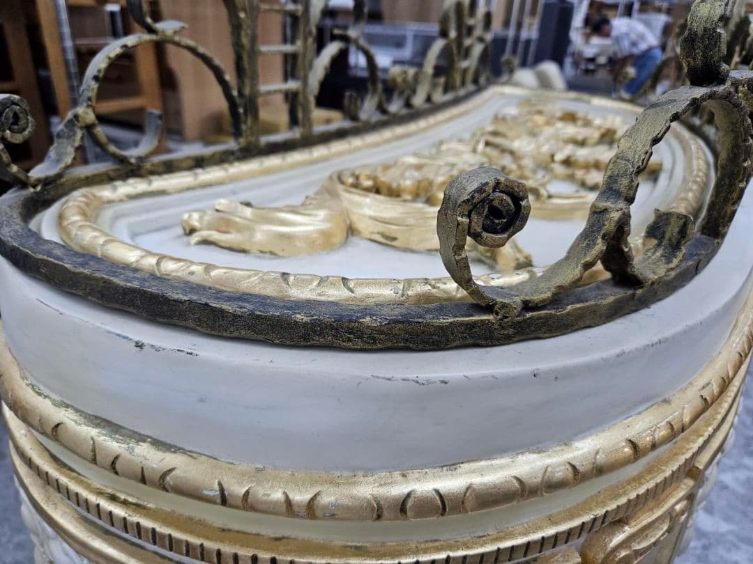 中古品　カウンター？キャビネット？