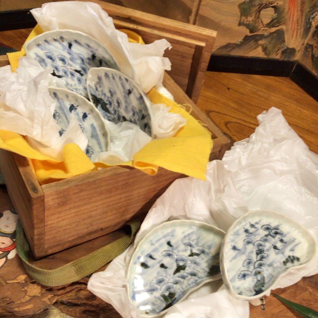 A579 古伊万里　染付　柿右衛門『渦福』松に帆掛船紋様　変形　小皿5枚（箱付）