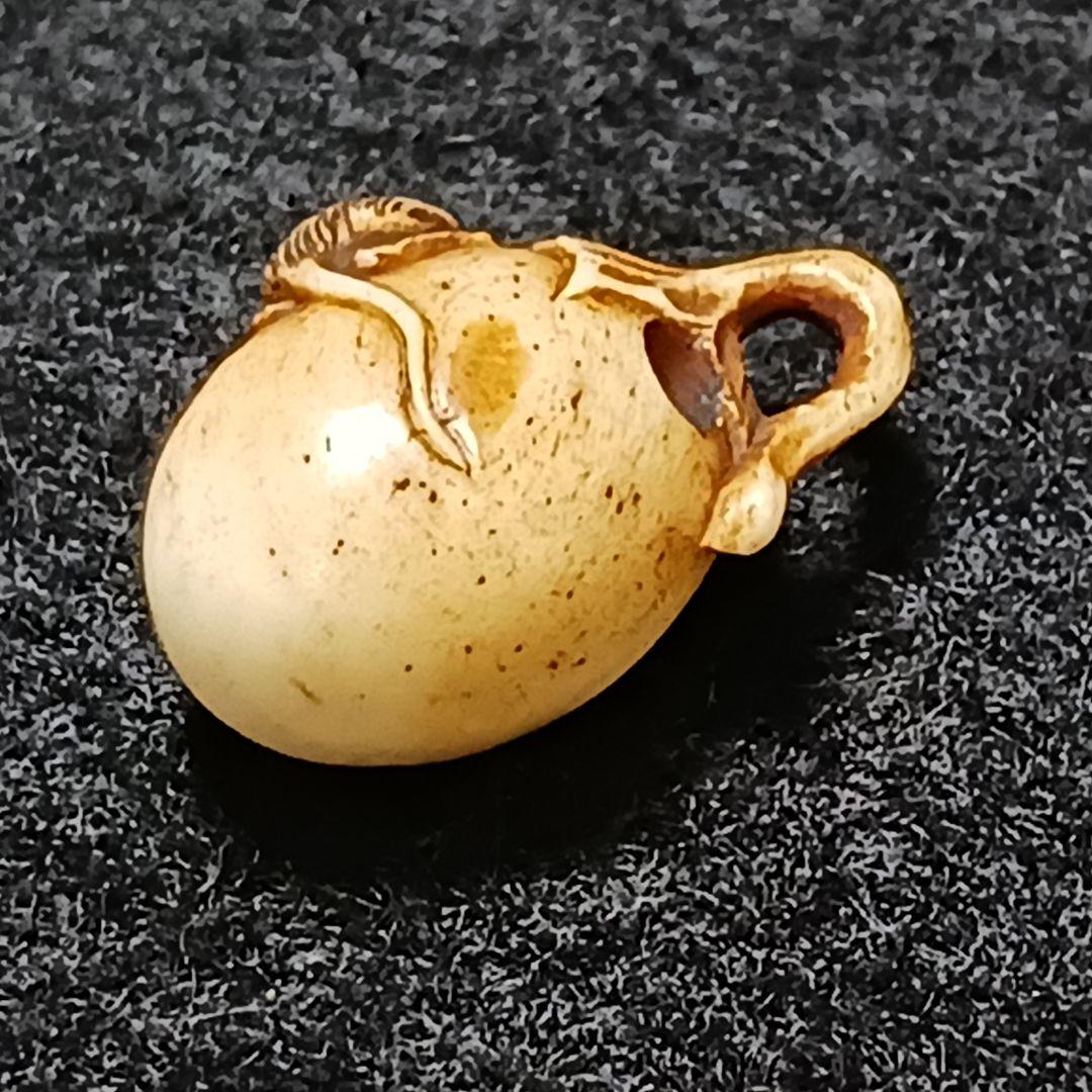 X115-5 江戸期 超極小細工 鼠茄子根付 提物　ひ