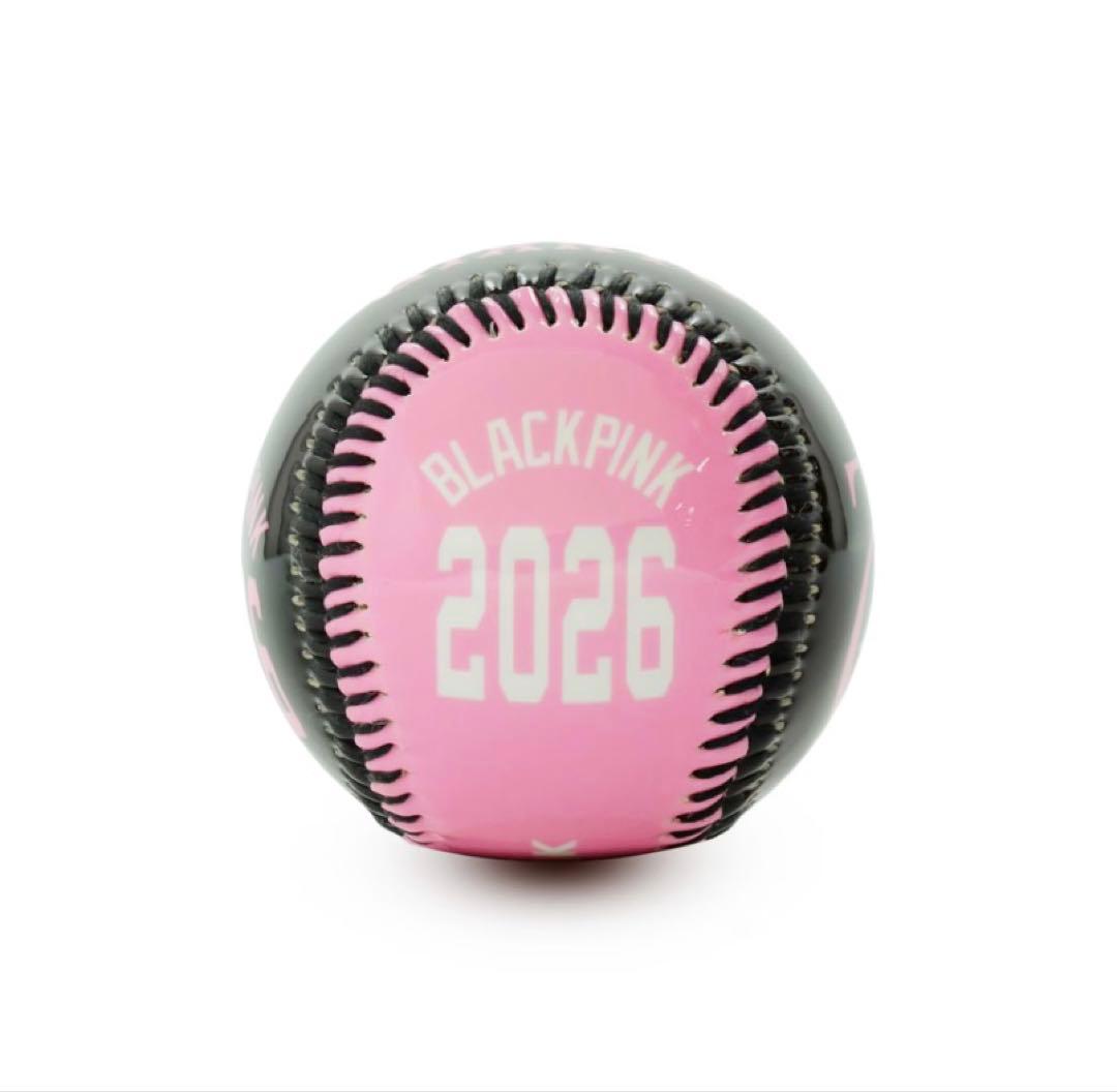 読売ジャイアンツ x BLACK PINK カラーボール