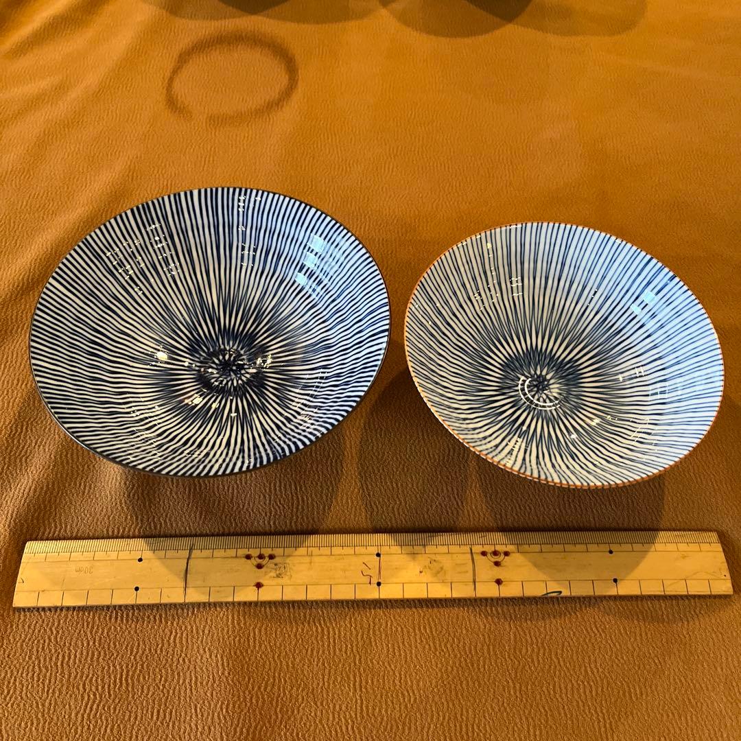 青いストライプ模様の陶器12点セット