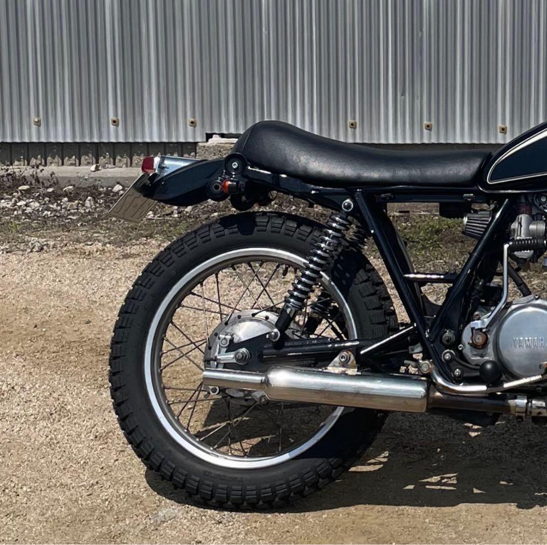 【美品】sr400 シート BRATSTYLE風 vmx