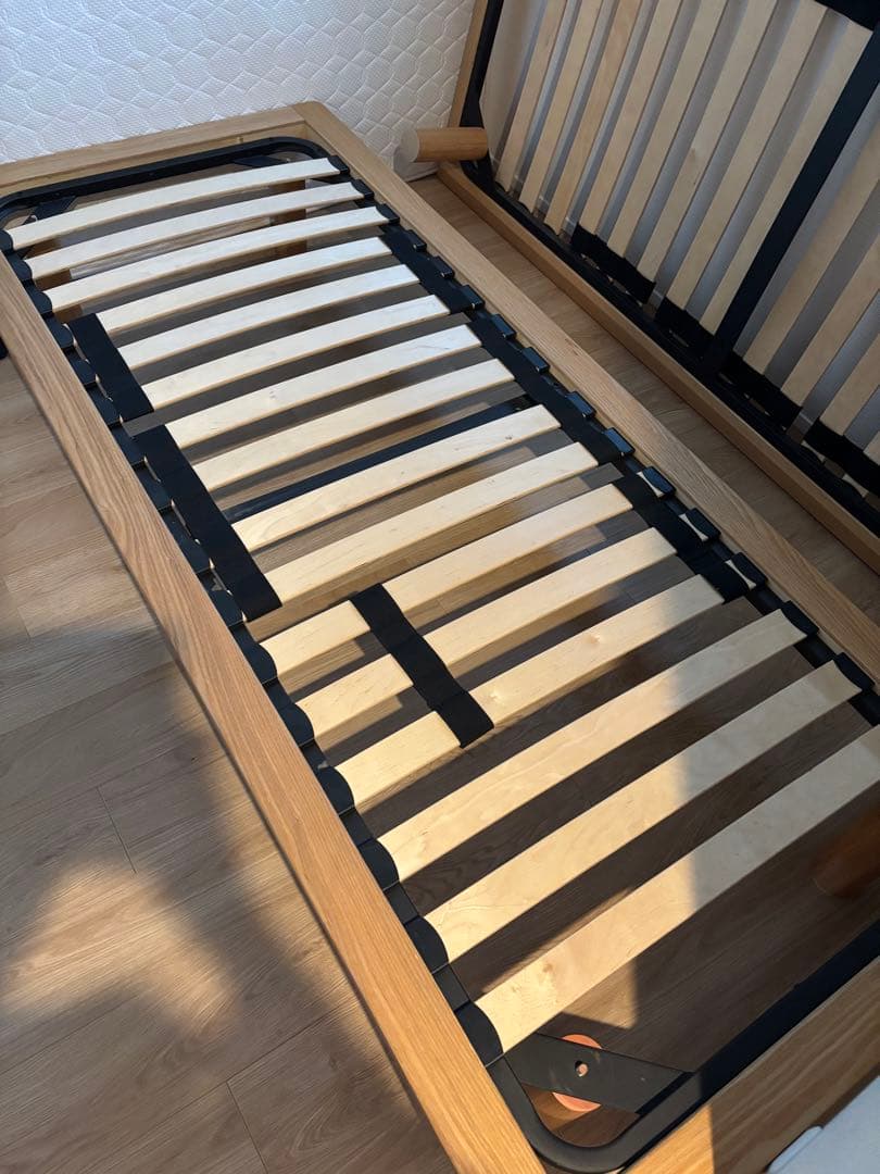 無印良品　ベッドフレーム　スモールサイズ①