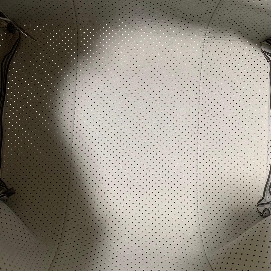 ステイトオブエスケープ　フライングソロ　マザーズバック　パンチング　グレー