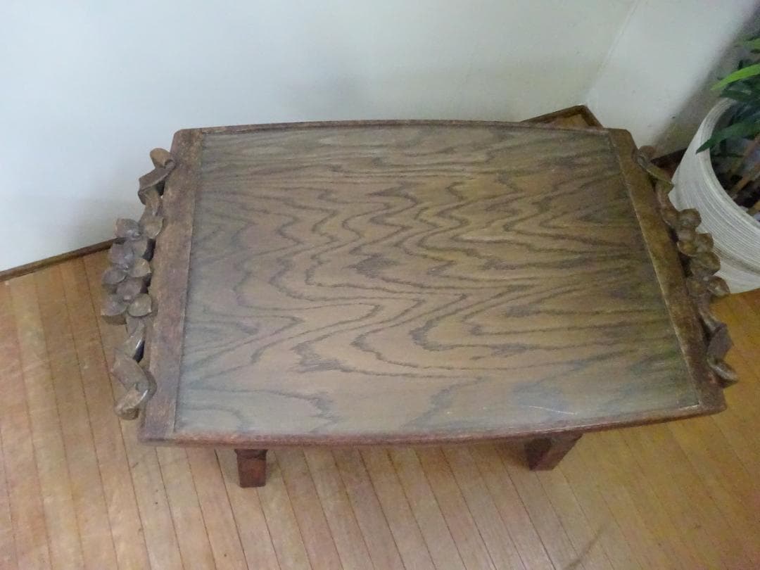 ぼんぼん　神戸洋家具　伊藤家具　　オーク材　ヴィンテージ　ガラス＆刺繍天板