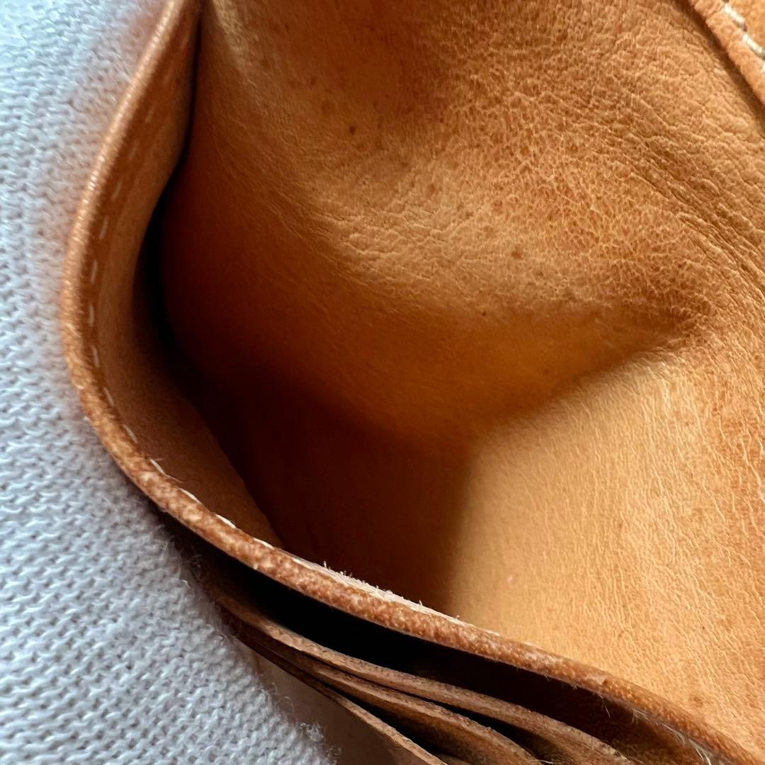 IL BISONT レザー キャメル レディース 折り財布 8373