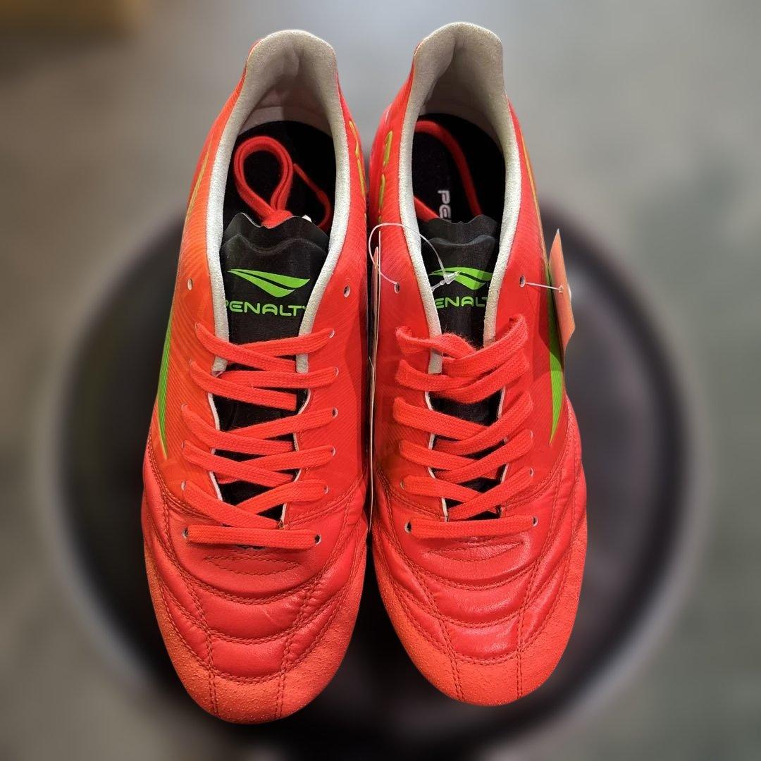 ペナルティサッカースパイク新品