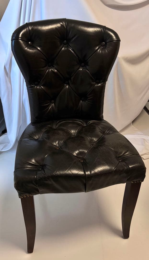 Halo ハロ　チェスターチェア