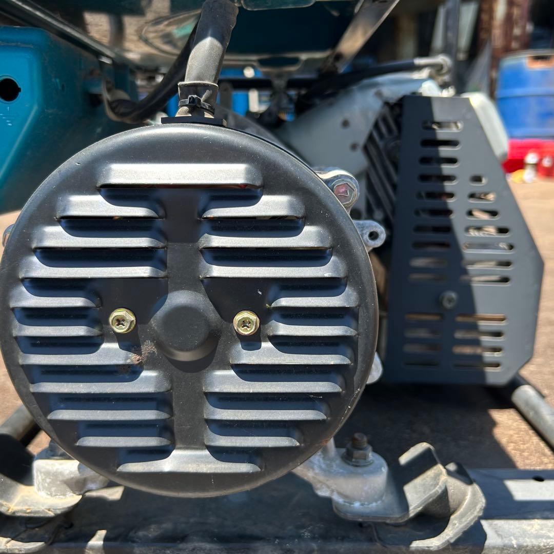 【整備済】発電機　SUZUKI　SV2300H　2.3kVA