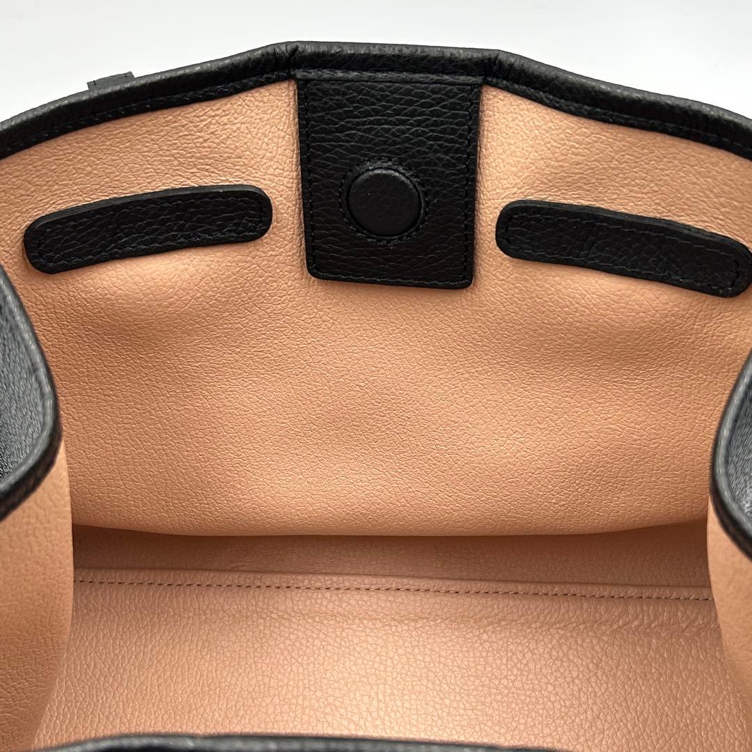 美品【GIANNI CHIARINI】マルチェッラ 本革 トートバッグ ポーチ付