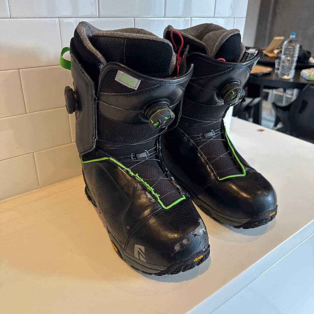 NIDECKER ブーツ　HYLITE 27.5