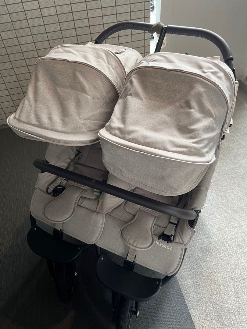 【美品】AirbuggyココダブルEXフロムバースアースサンドベビーカーシート付