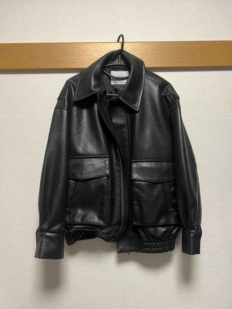 美品SLYブラックレザージャケット ボンバースタイル