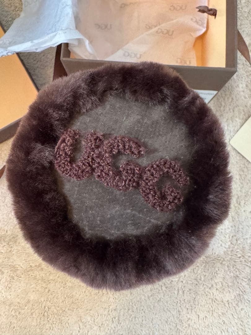 新品タグ付稀少UGGイヤーマフブラウン オーストラリアシドニー限定品アグBOX付