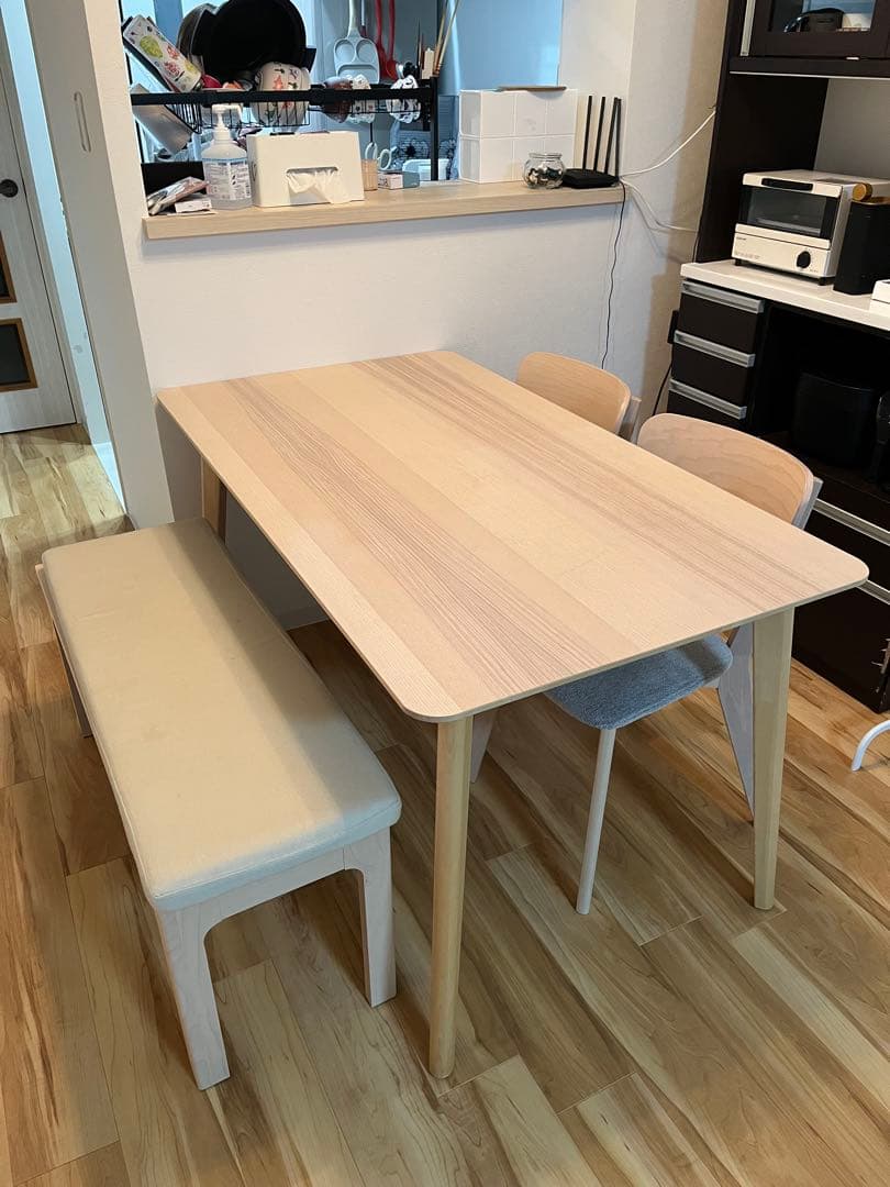 IKEA 木製ダイニングテーブルセット（椅子2脚＋ベンチ）