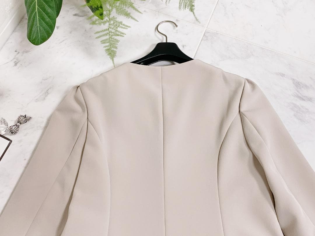 新品同様★FOXEY/フォクシーコート カフェクレーム ’23掲載商品40