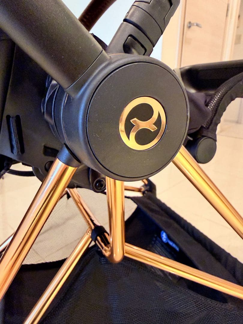 美品！！2024年購入cybex サイベックス ミオス JP3ローズゴールド