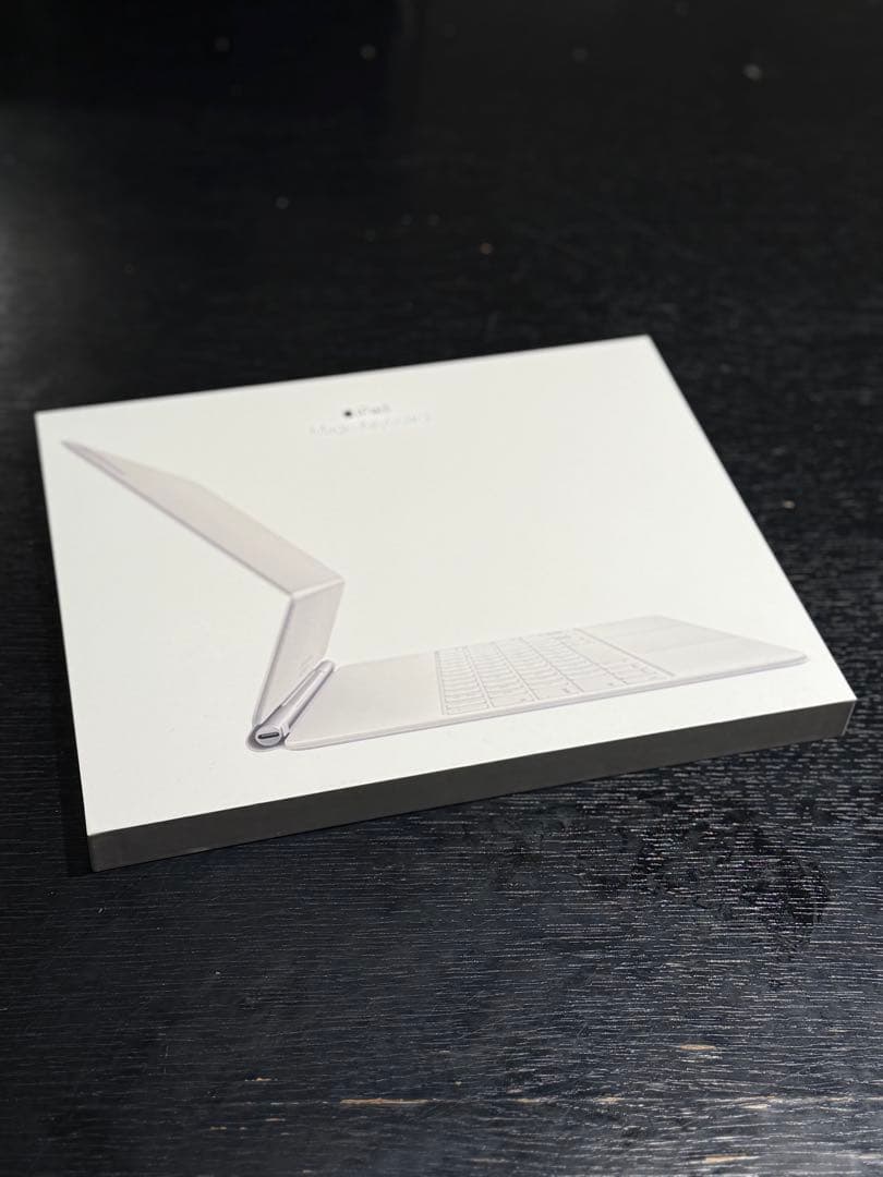 ホワイト キーボードケース UK配列 箱付き