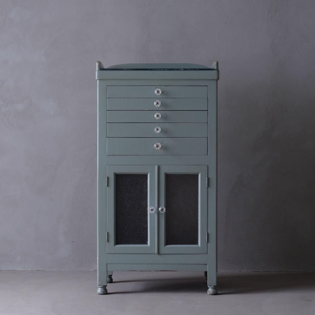 ガラストップデンタルキャビネット　昭和レトロ ケビント 医療棚 収納棚 古家具