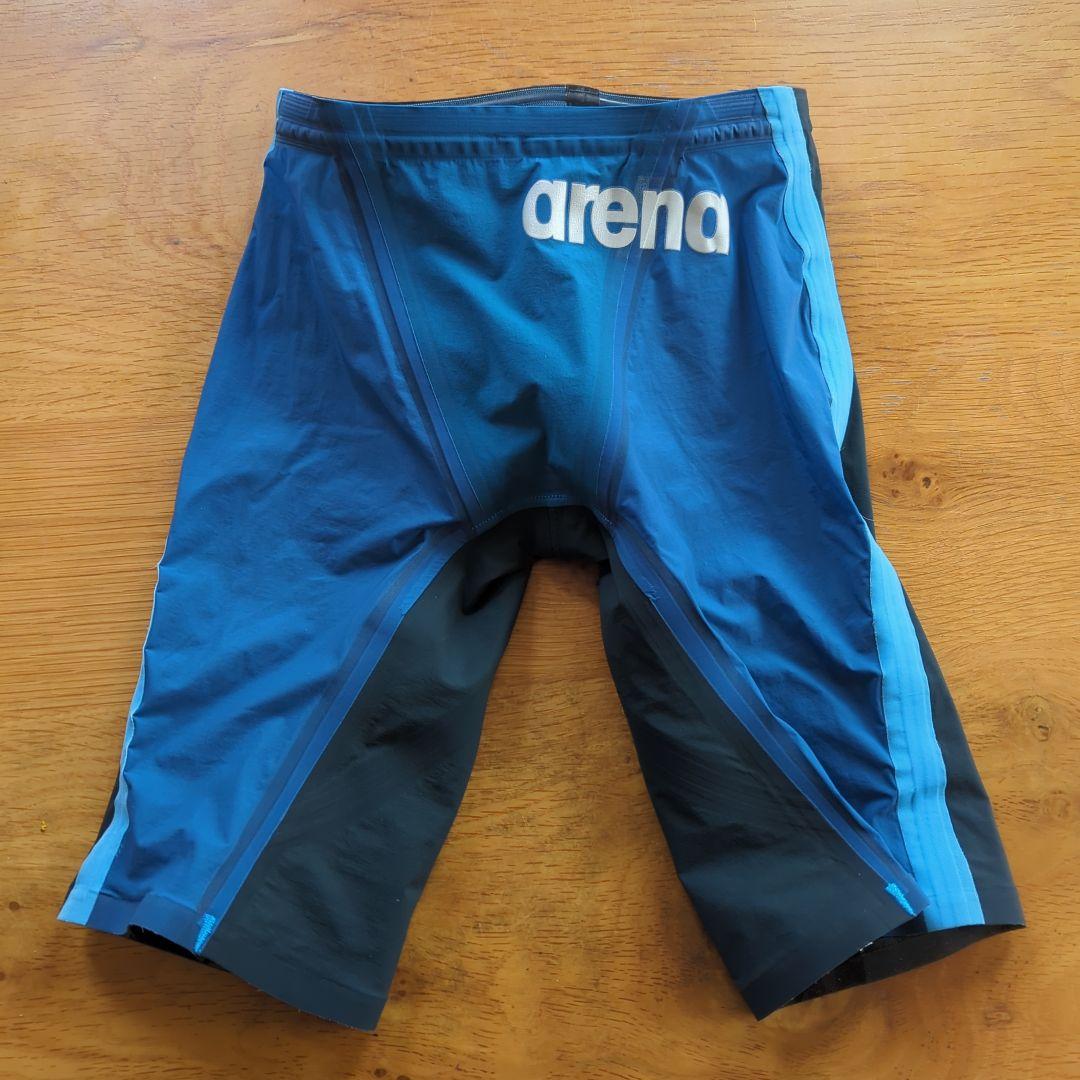 美品 arena高速水着 アクアフォースストームCP SSS（150cm)
