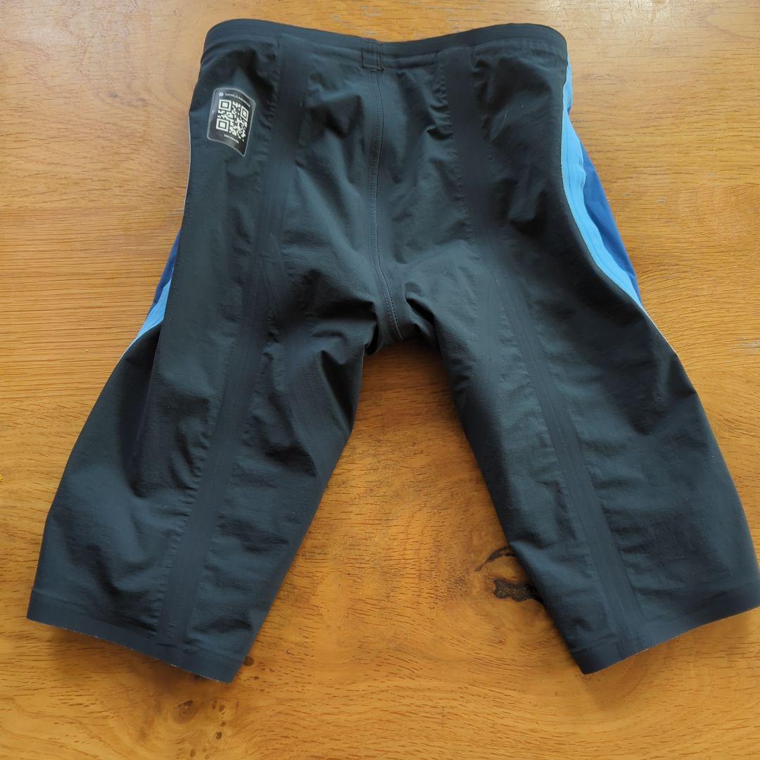 美品 arena高速水着 アクアフォースストームCP SSS（150cm)