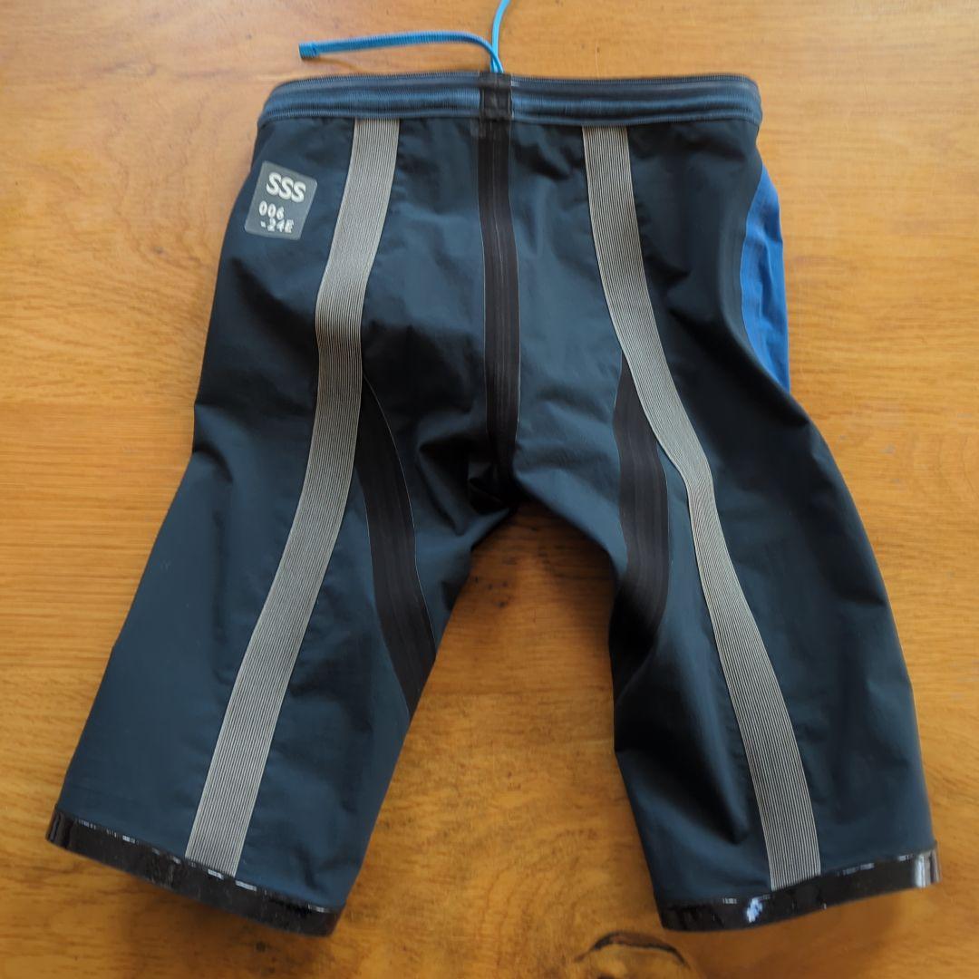 美品 arena高速水着 アクアフォースストームCP SSS（150cm)