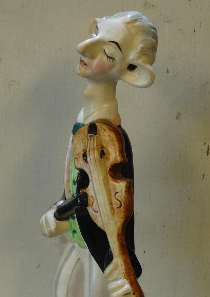 楽師型灰皿　フィドラー